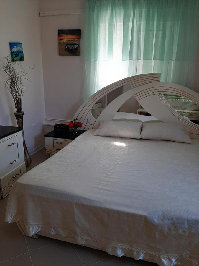 Appartamento Cozy Flat In Néa Mákri Esterno foto