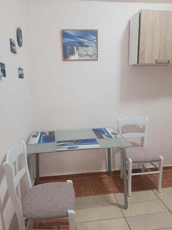 Appartamento Cozy Flat In Néa Mákri Esterno foto